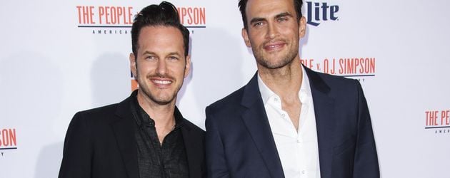 Jason Landau und Cheyenne Jackson bei der "The People V. O.J. Simpson"-Premiere in Los Angeles Jason Landau und Cheyenne Jackson bei der "The People V. O.J. Simpson"-Premiere in Los Angeles