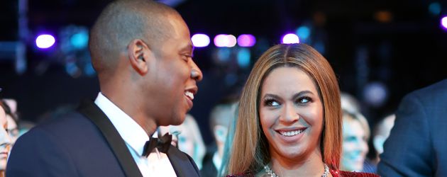 Jay-Z und Beyoncé bei der Verleihung der Grammys 2017 Jay-Z und Beyoncé bei der Verleihung der Grammys 2017