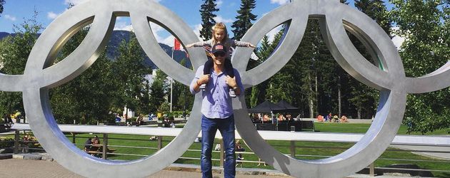 Jensen Ackles mit seiner Tochter Justice Jay “JJ” Ackles Jensen Ackles mit seiner Tochter Justice Jay “JJ” Ackles
