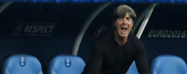 Joachim Löw im Halbfinale der EM 2016 Joachim Löw im Halbfinale der EM 2016