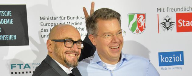 Jochen Schweizer und Frank Thelen bei einer Preisverleihung im November 2015 in Köln Jochen Schweizer und Frank Thelen bei einer Preisverleihung im November 2015 in Köln