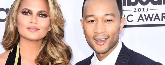 Chrissy Teigen und John Legend Chrissy Teigen und John Legend