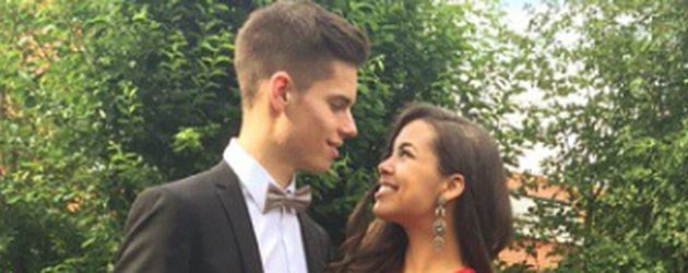 Fußballer Julian Weigl mit Sarah Richmond Fußballer Julian Weigl mit Sarah Richmond