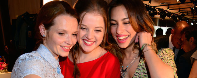 Jella Haase und Karoline Herfurth Jella Haase und Karoline Herfurth