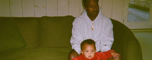 Kanye West mit Saint West Kanye West mit Saint West