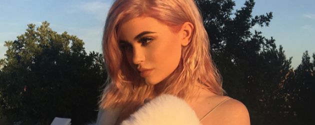 Kardashian-Spross Kylie mit neuer Haarfarbe Kardashian-Spross Kylie mit neuer Haarfarbe