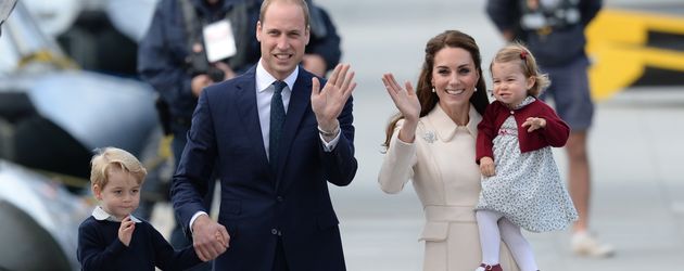 Prinz George, Prinz William, Herzogin Kate und Prinzessin Charlotte in Kanada Prinz George, Prinz William, Herzogin Kate und Prinzessin Charlotte in Kanada