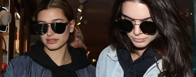 Kendall Jenner und Hailey Baldwin Kendall Jenner und Hailey Baldwin