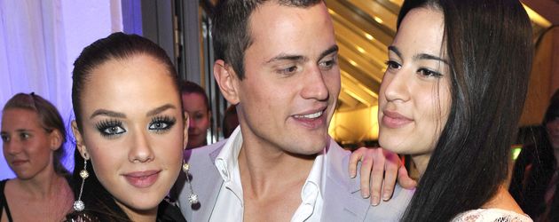 Kim Gloss, Rocco Stark und seine Schwester Aurora bei der Verleihung des "German Soap"-Awards in Ber Kim Gloss, Rocco Stark und seine Schwester Aurora bei der Verleihung des "German Soap"-Awards in Ber