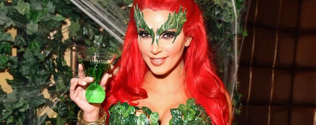 Kim Kardashian an Halloween 2011 Kim Kardashian an Halloween 2011