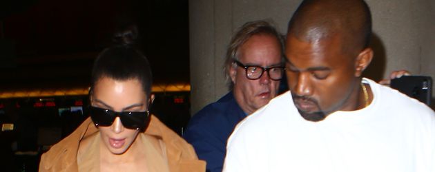 Kim Kardashian und Kanye West am Airport L.A. Kim Kardashian und Kanye West am Airport L.A.