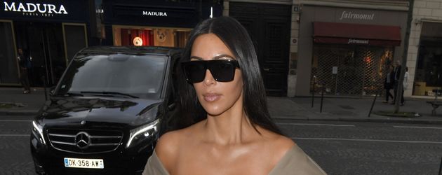 Kim Kardashian in Paris Kim Kardashian in Paris