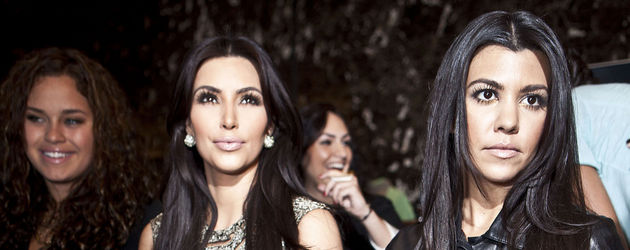 Kim Kardashian und Kourtney Kardashian Kim Kardashian und Kourtney Kardashian