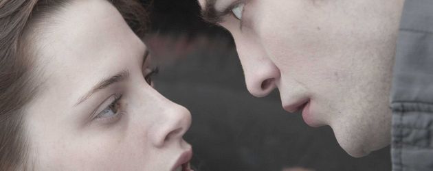 Kristen Stewart und Robert Pattinson in "Twilight" Kristen Stewart und Robert Pattinson in "Twilight"