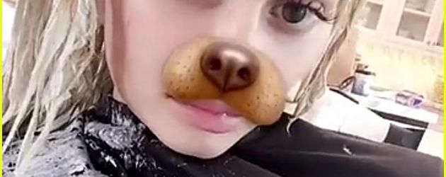 Kylie Jenner mit blonden Haaren Kylie Jenner mit blonden Haaren