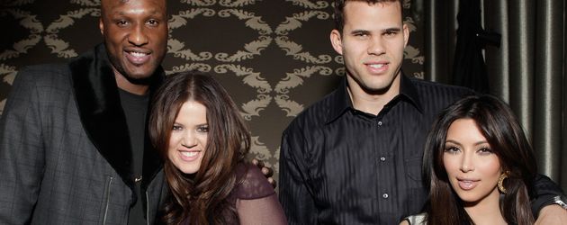 Khloe Kardashian, Kim Kardashian, Lamar Odom und Kris Humphries Khloe Kardashian, Kim Kardashian, Lamar Odom und Kris Humphries