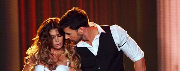 Leonard Freier und Sabia Boulahrouz bei "Dance Dance Dance" Leonard Freier und Sabia Boulahrouz bei "Dance Dance Dance"