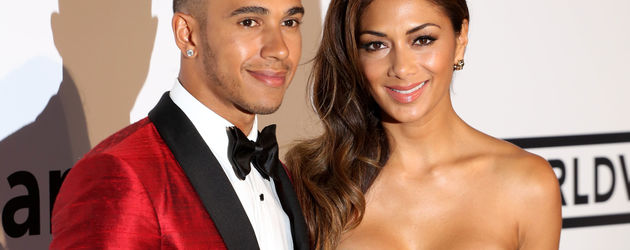 Lewis Hamilton und Nicole Scherzinger bei der amFAR-Auktion 2014 Lewis Hamilton und Nicole Scherzinger bei der amFAR-Auktion 2014