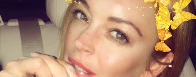 Lindsay Lohan zeigt ihren Verlobungsring Lindsay Lohan zeigt ihren Verlobungsring