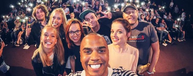 lisanadlena mit Stefanie Heinzmann, LeFloid, Mario Barth, Jella Hase und Patrice Bouédibéla lisanadlena mit Stefanie Heinzmann, LeFloid, Mario Barth, Jella Hase und Patrice Bouédibéla