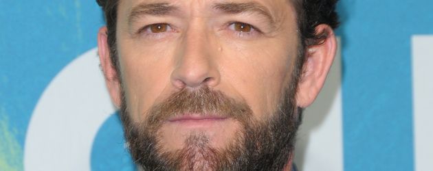 Luke Perry im Mai 2016 bei einer Veranstaltung des TV-Senders CW in New York Luke Perry im Mai 2016 bei einer Veranstaltung des TV-Senders CW in New York