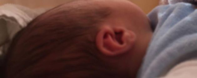 Josef, Magdalena Neuners Sohn, kurz nach seiner Geburt am 7. November 2016 Josef, Magdalena Neuners Sohn, kurz nach seiner Geburt am 7. November 2016