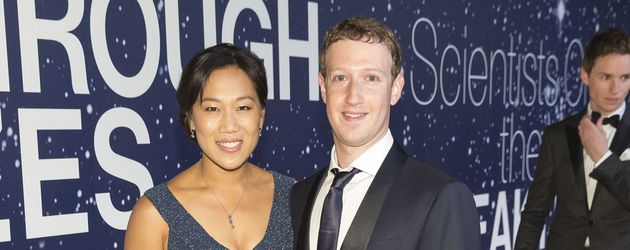 Mark Zuckerberg und Priscilla Chan auf einer Red-Carpet-Veranstaltung Mark Zuckerberg und Priscilla Chan auf einer Red-Carpet-Veranstaltung