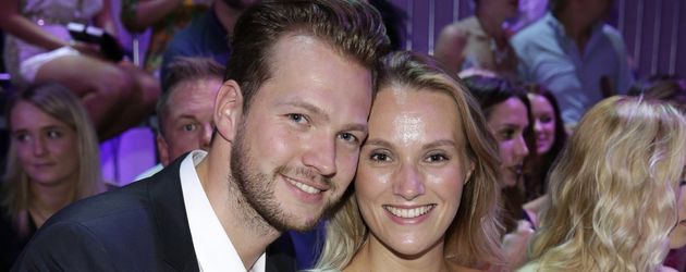 Marvin Albrecht und Anna Hofbauer bei der Düsseldorf Fashion Week Marvin Albrecht und Anna Hofbauer bei der Düsseldorf Fashion Week