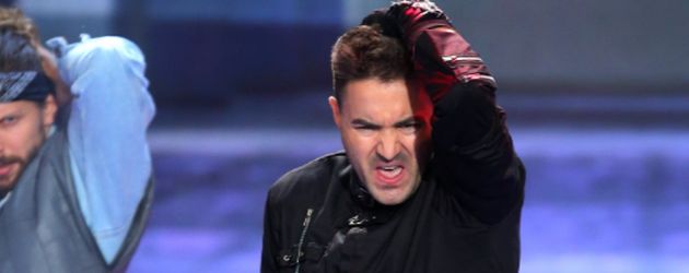 Menderes bei "Dance Dance Dance" Menderes bei "Dance Dance Dance"