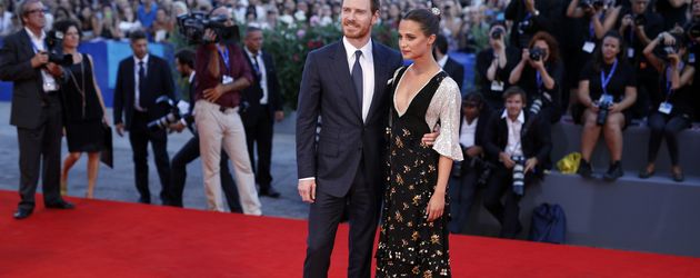 Michael Fassbender & Alicia Vikander bei den 73. Filmfestspielen in Venedig Michael Fassbender & Alicia Vikander bei den 73. Filmfestspielen in Venedig