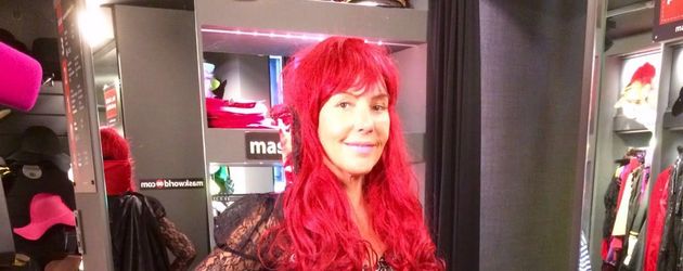 Natascha Ochsenknecht im Halloween-Kostüm "Rassige Vampirlady" Natascha Ochsenknecht im Halloween-Kostüm "Rassige Vampirlady"