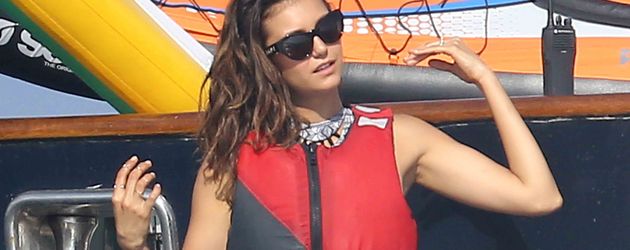 Nina Dobrev Nina Dobrev