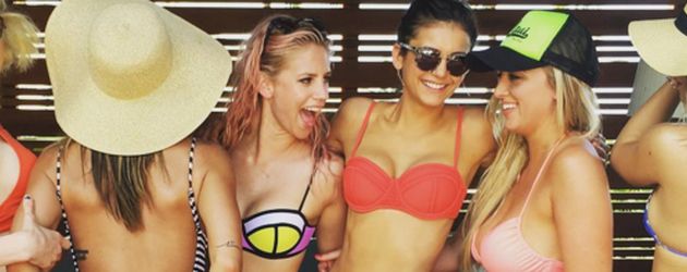 Nina Dobrev Nina Dobrev