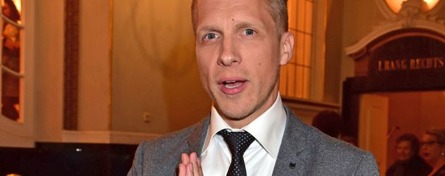 Oliver Pocher bei der Premiere des Musicals "Sister Act" in Berlin Oliver Pocher bei der Premiere des Musicals "Sister Act" in Berlin