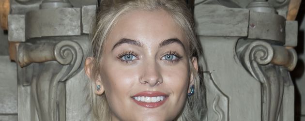 Paris Jackson bei der Givenchy-Modenschau während der Paris Fashion Week Paris Jackson bei der Givenchy-Modenschau während der Paris Fashion Week