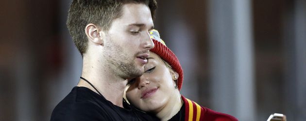 Miley Cyrus und Patrick Schwarzenegger Miley Cyrus und Patrick Schwarzenegger