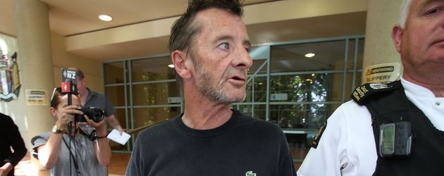 Phil Rudd Phil Rudd