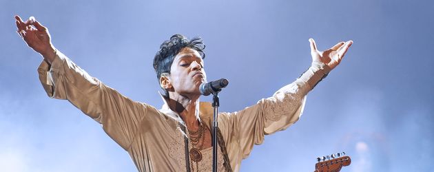Prince bei einem Konzert Prince bei einem Konzert