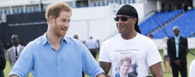 Prinz Harry bei einem Jugendsportfestival 2016 in Antigua Prinz Harry bei einem Jugendsportfestival 2016 in Antigua