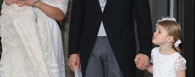 Die Schweden-Royals an der Taufe von Prinz Oscar Die Schweden-Royals an der Taufe von Prinz Oscar