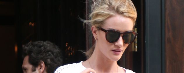 Rosie Huntington-Whiteley Rosie Huntington-Whiteley