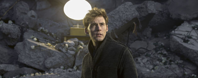 Sam Claflin Sam Claflin