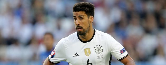 Sami Khedira beim EM-Spiel Deutschland gegen Italien Sami Khedira beim EM-Spiel Deutschland gegen Italien