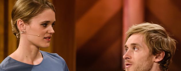 Sarah Elena Timpe und Samuel Koch bei der "Mensch Gottschalk - Das bewegt Deutschland" Sarah Elena Timpe und Samuel Koch bei der "Mensch Gottschalk - Das bewegt Deutschland"