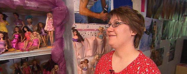 "Schwer verliebt"-Star Sarah mit ihren Puppen "Schwer verliebt"-Star Sarah mit ihren Puppen