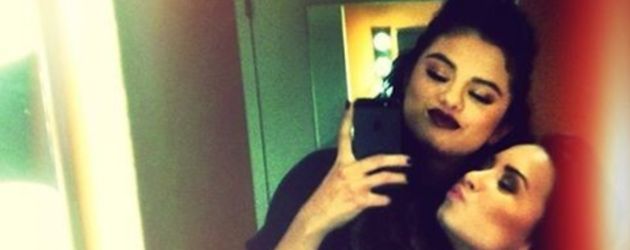Selena Gomez und Demi Lovato Selena Gomez und Demi Lovato