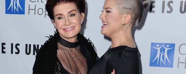 Sharon und Kelly Osbourne in Santa Monica Sharon und Kelly Osbourne in Santa Monica