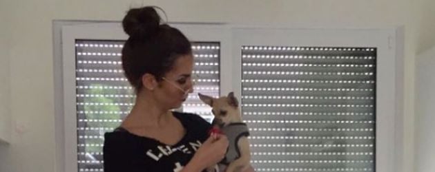 Sila Sahin mit ihrem Hund 2016 Sila Sahin mit ihrem Hund 2016