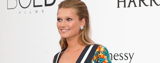 Toni Garrn Toni Garrn