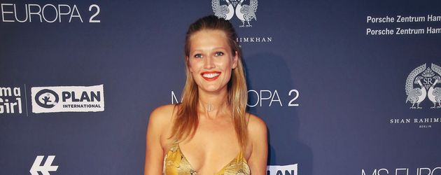 Toni Garrn beim "Fashion2Night"-Event in Hamburg Toni Garrn beim "Fashion2Night"-Event in Hamburg